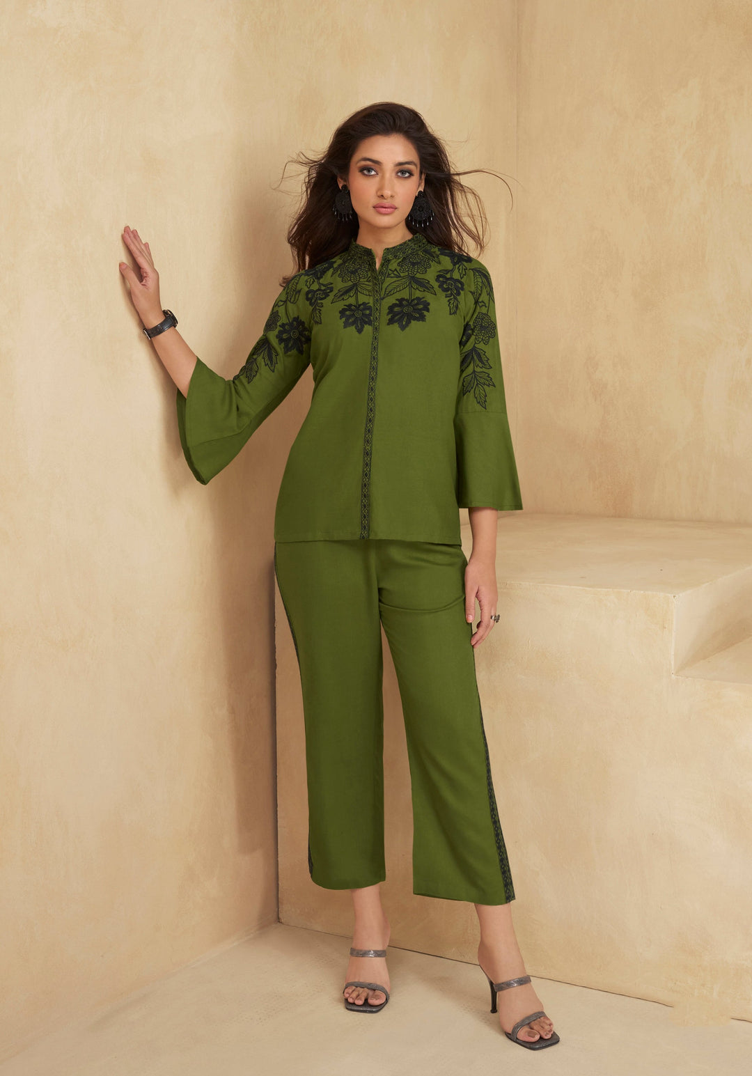 WINNY MOSS GREEN EMBROIDERY CO-ORD SET