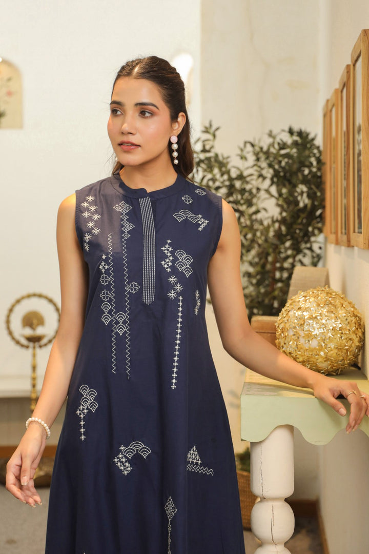 Sagarika Flax Embroidery Cotton Kurta Pant set