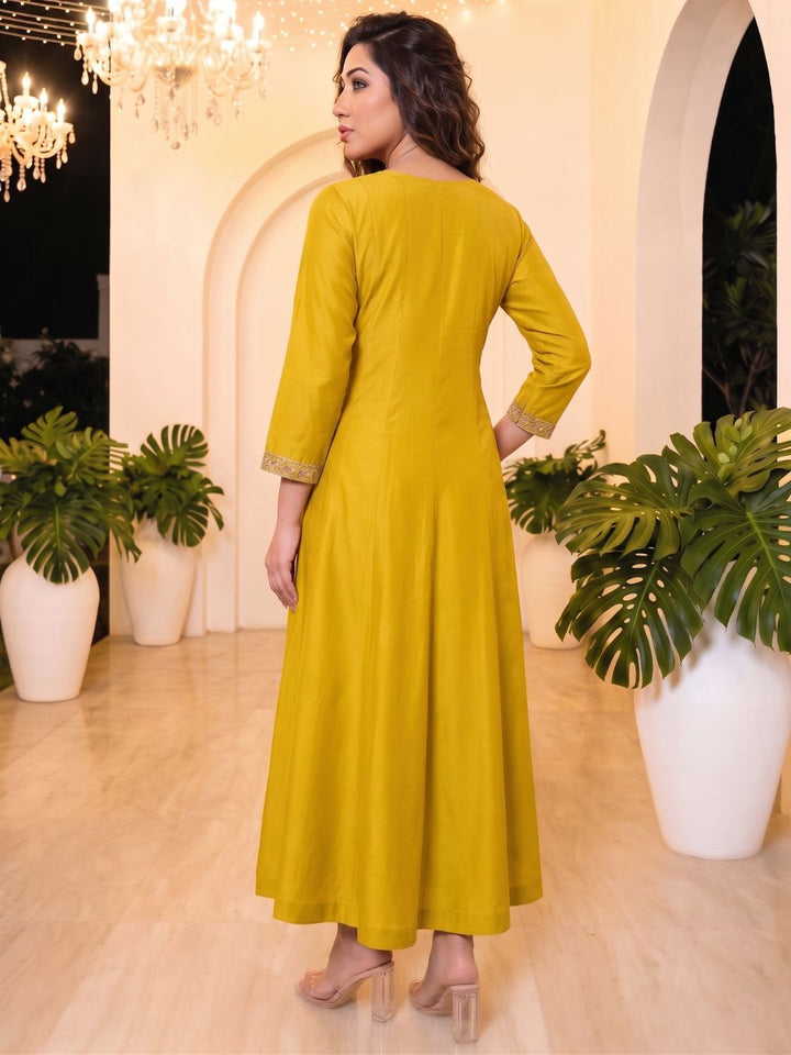 Shanti Amber Full Work Suit Set