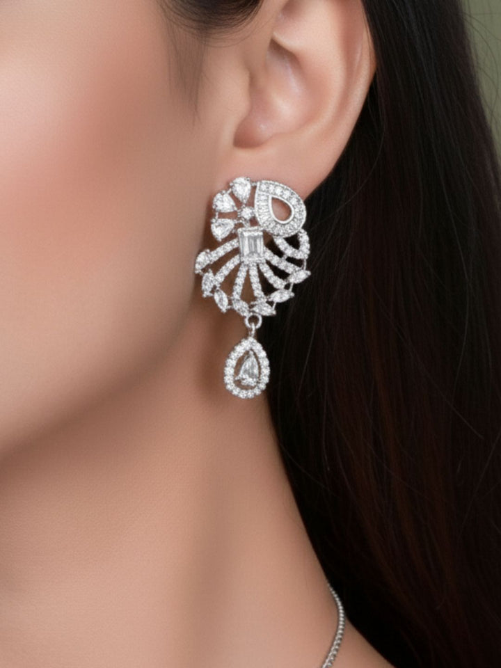 Savana Diamond Earing & Pendant Set