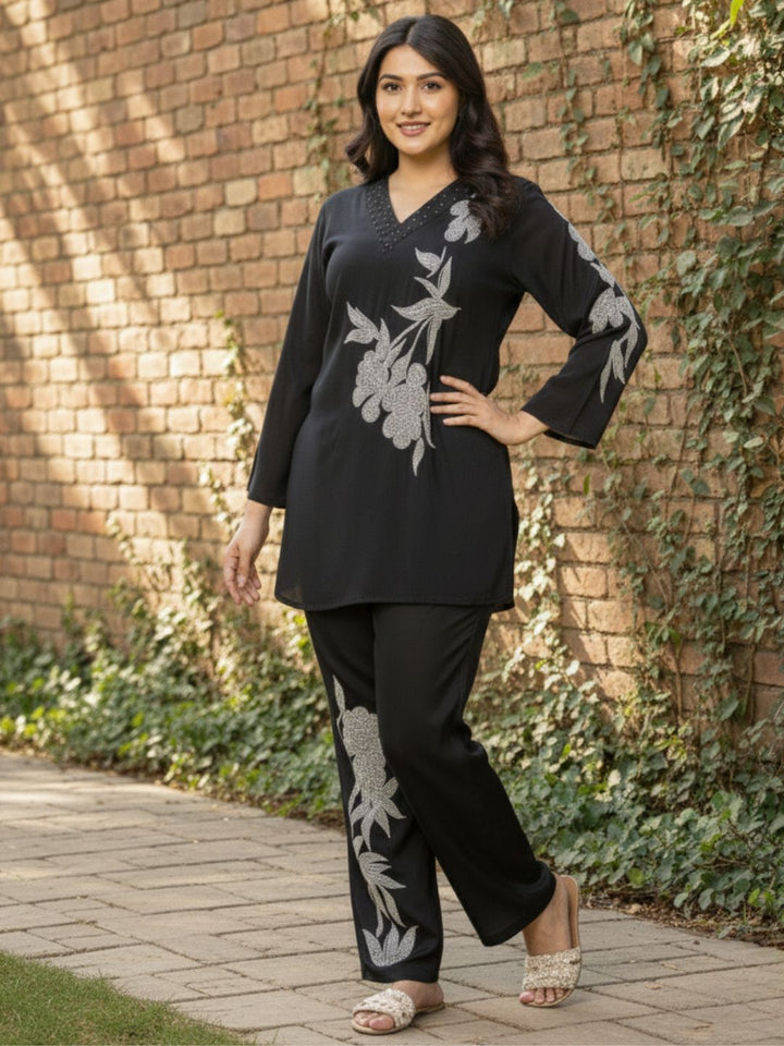 Bodhi Onyx Embroidery Muslin Co-ord Set