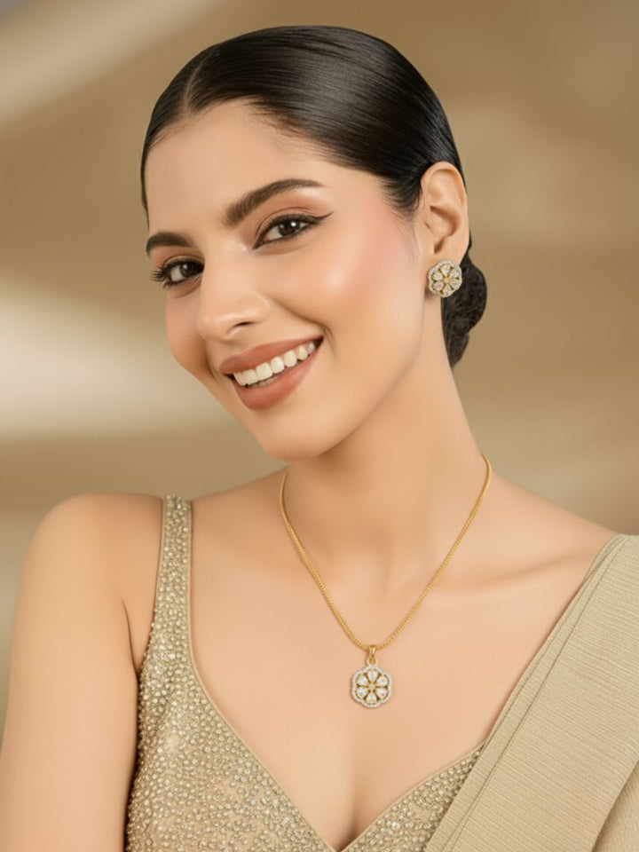 ANTAARA FLORAL STUD & PENDANT SET