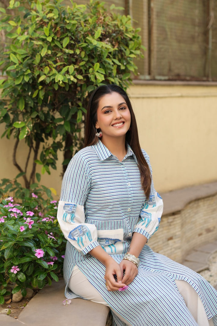 Dyna Azure Printed Stripe Kurta Pant Set