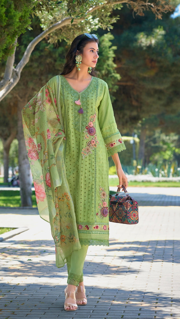 SARFARISH FERN SCHIFFLI HEAVY SUIT SET