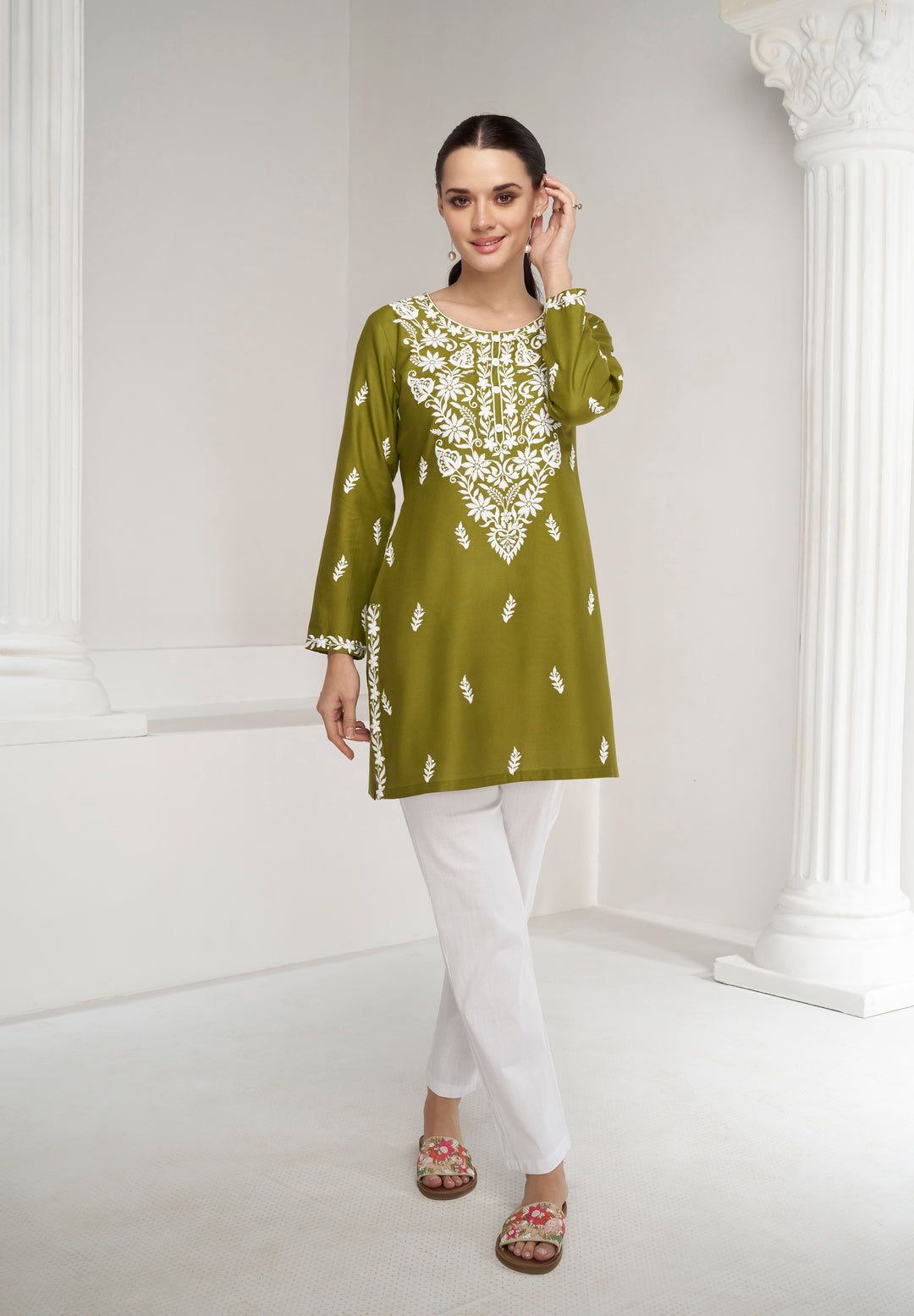 Chetna Olive Embroidery Kurta