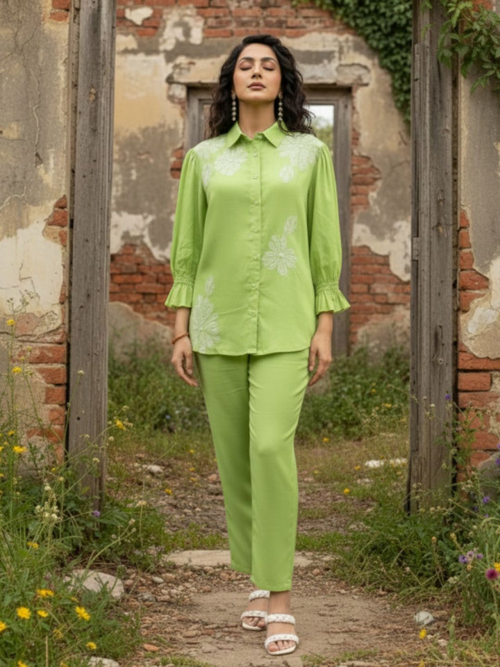 Holly pear Embroidered Co-ord Set