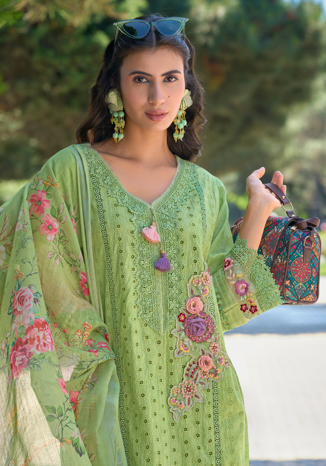 Sarfarish Fern SCHIFFLI HEAVY PAKISTANI SUIT SET