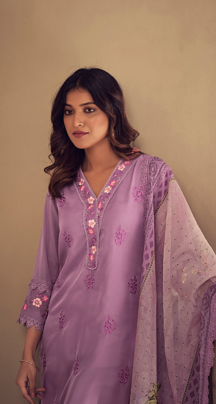 Pavni Periwinkle Pakistani Embroidery Suit Set