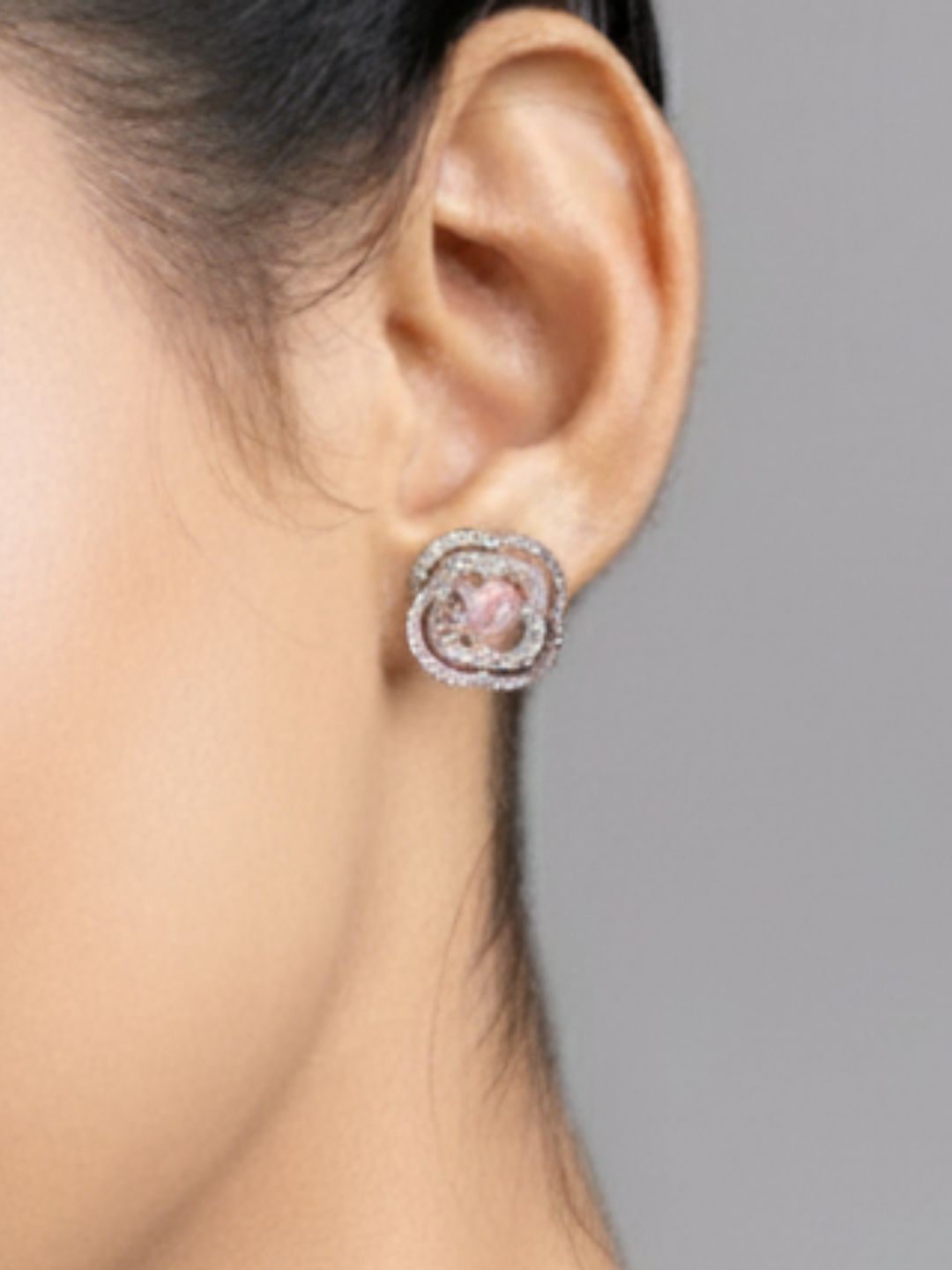 Savana Diamond Earing & Pendant Set