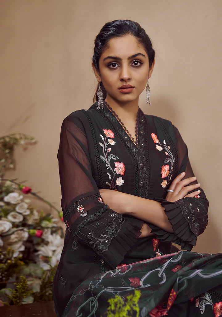 Disha Onyx full embroidery Pakistani suit set