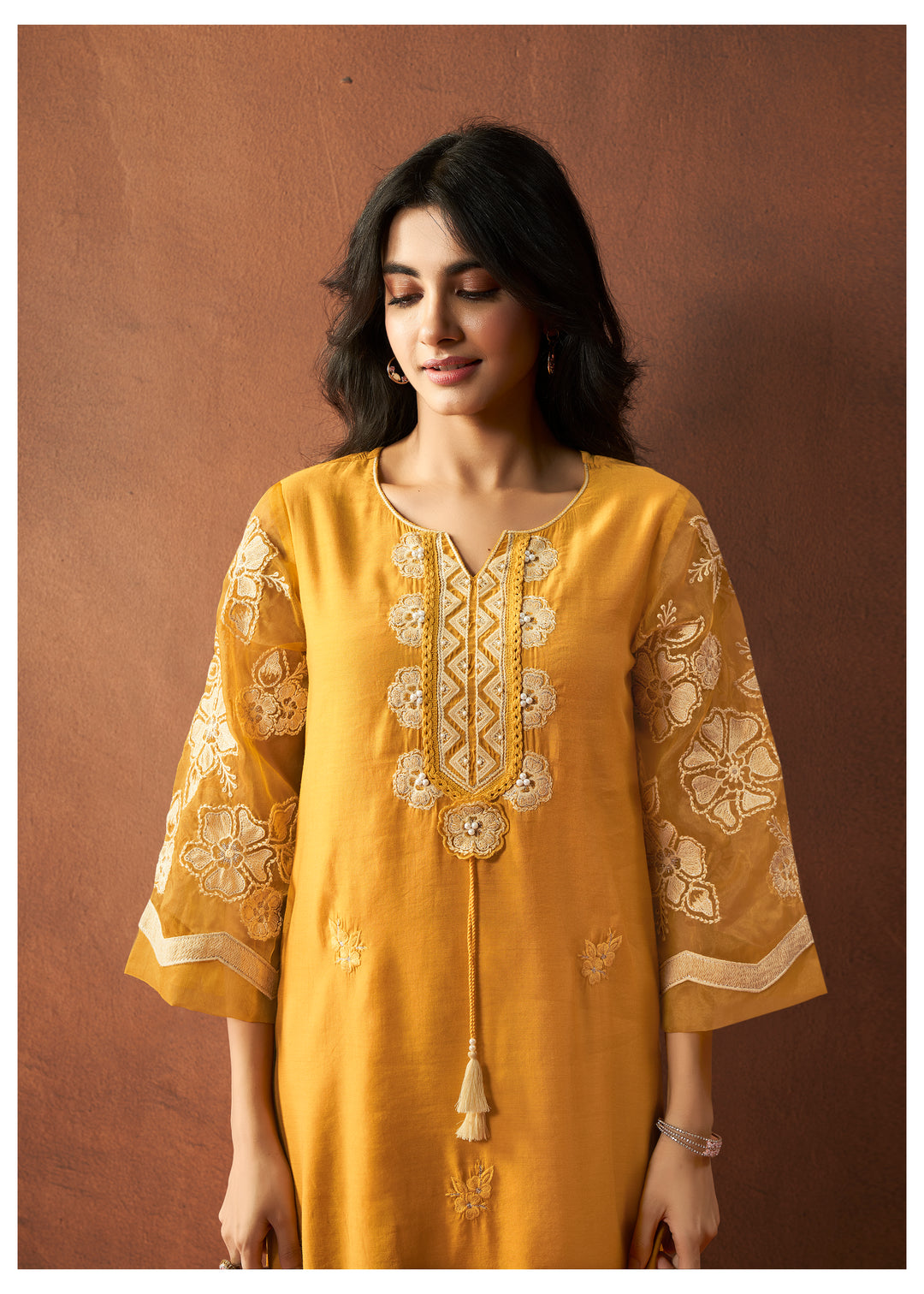 BUSHRA AMBER Lawn FULL WORK SUIT SET