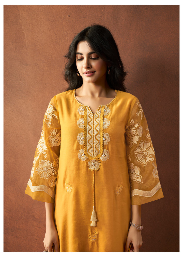 BUSHRA AMBER Lawn FULL WORK SUIT SET