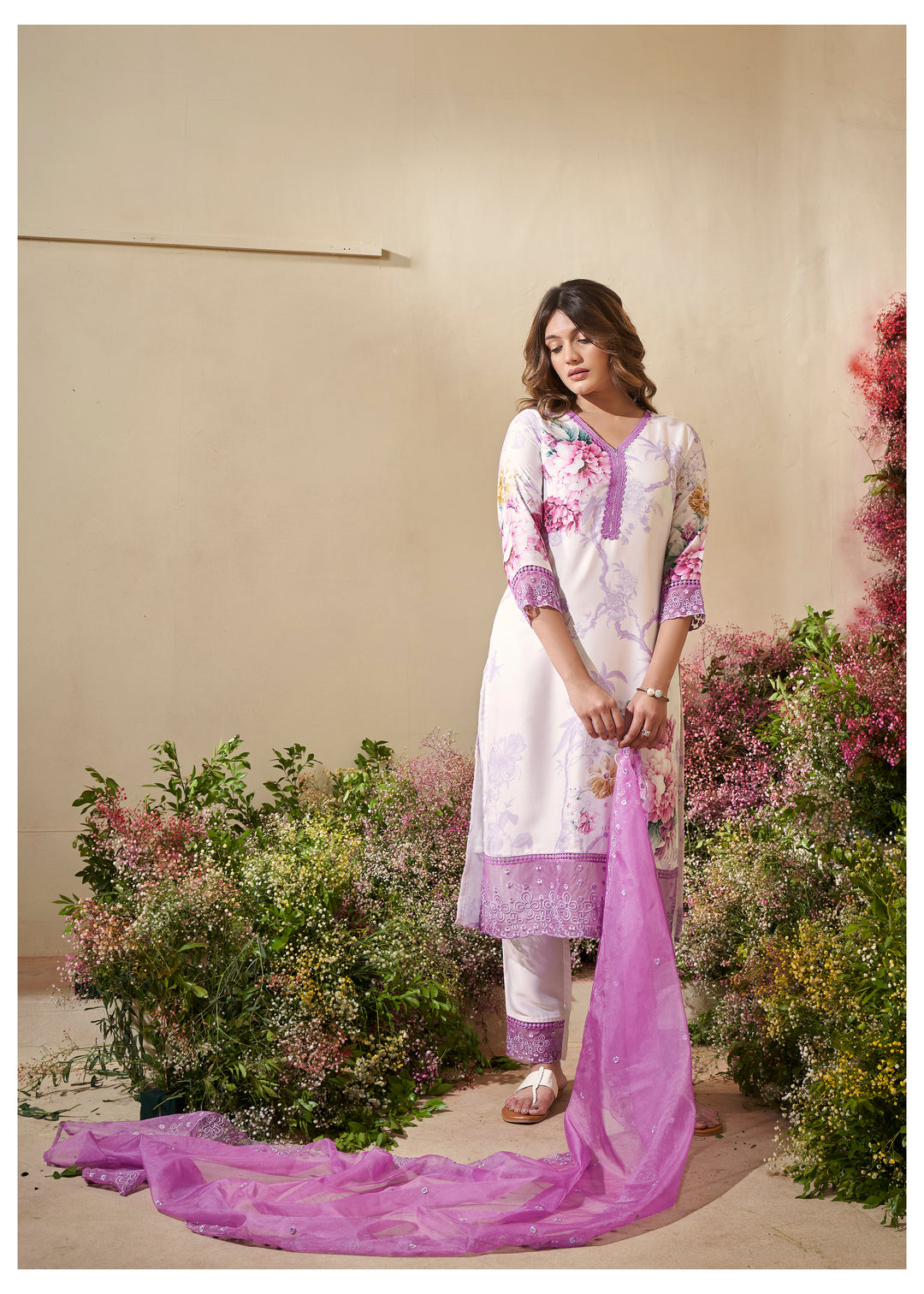 VEDA PURPLE FLORAL PRINTED PREMIUM SUIT SET