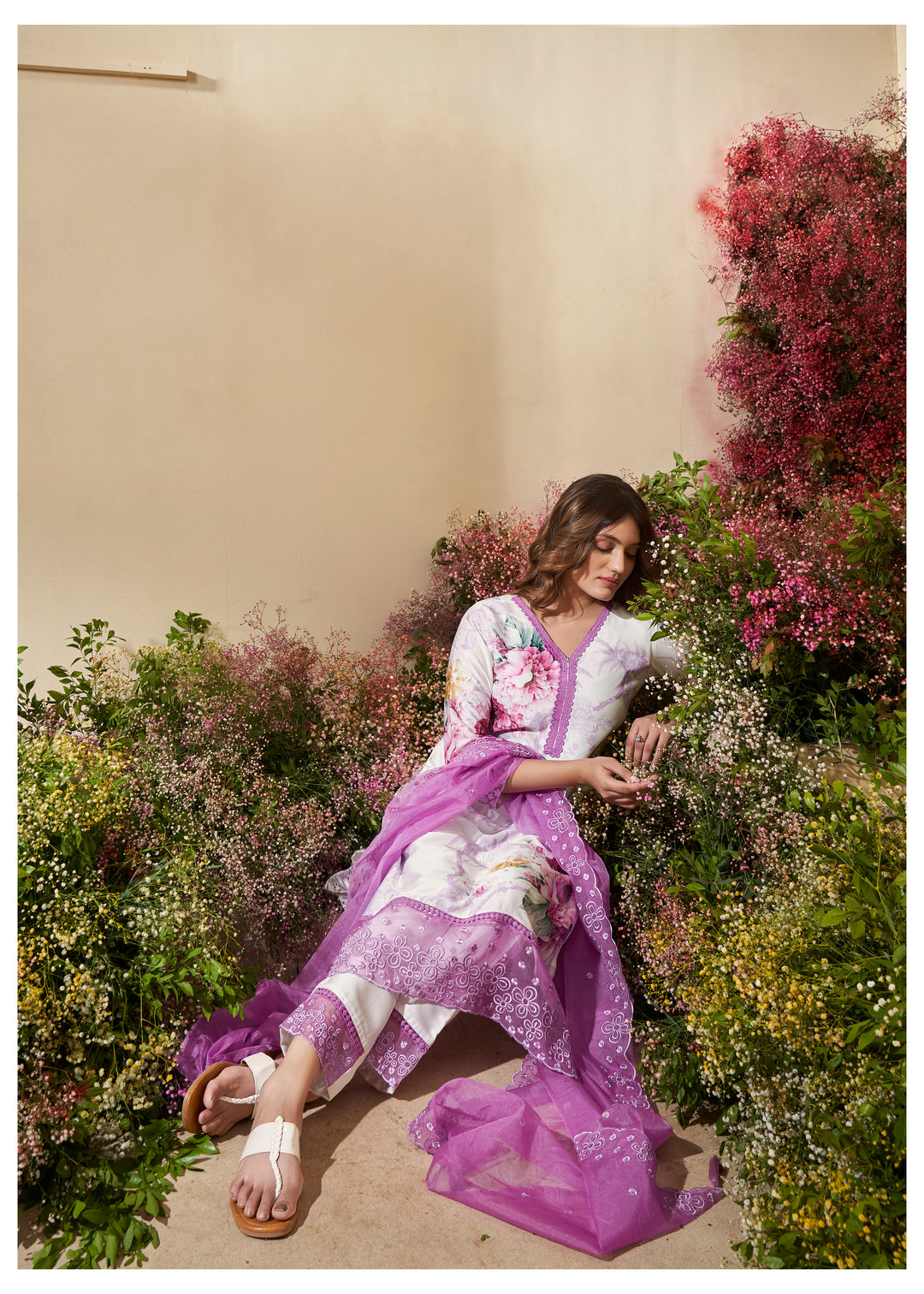 VEDA PURPLE FLORAL PRINTED PREMIUM SUIT SET