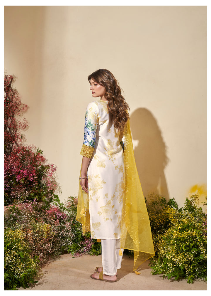 VEDA SUNSHINE FLORAL PRNTED PREMIUM SUIT SET