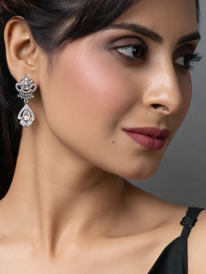 Alankrita Diamond Earings