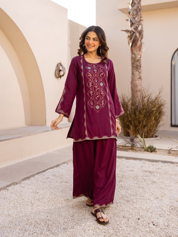 Karen zantium embroidery co-ord set