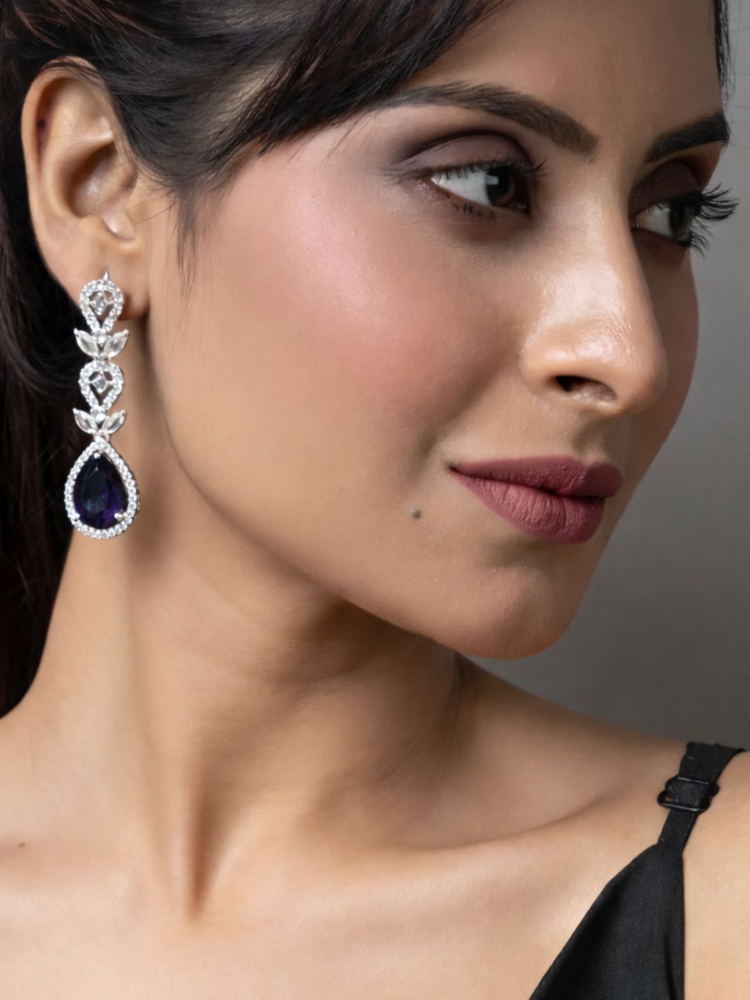 Alankrita Diamond Earings