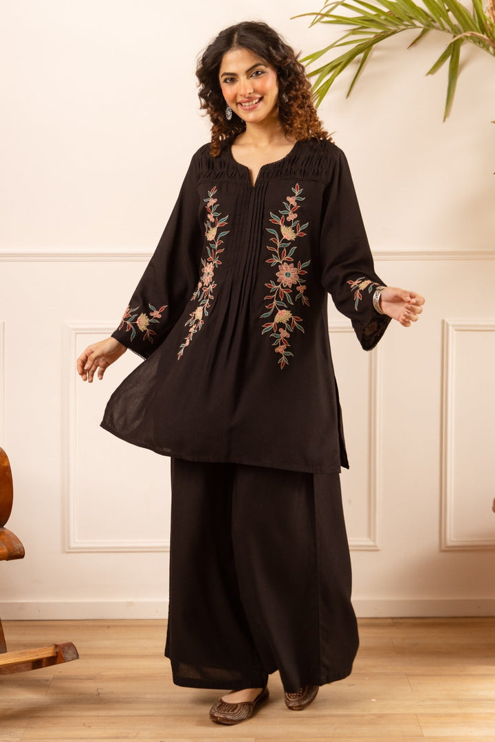 Karen Sable embroidery cotton co-ord set