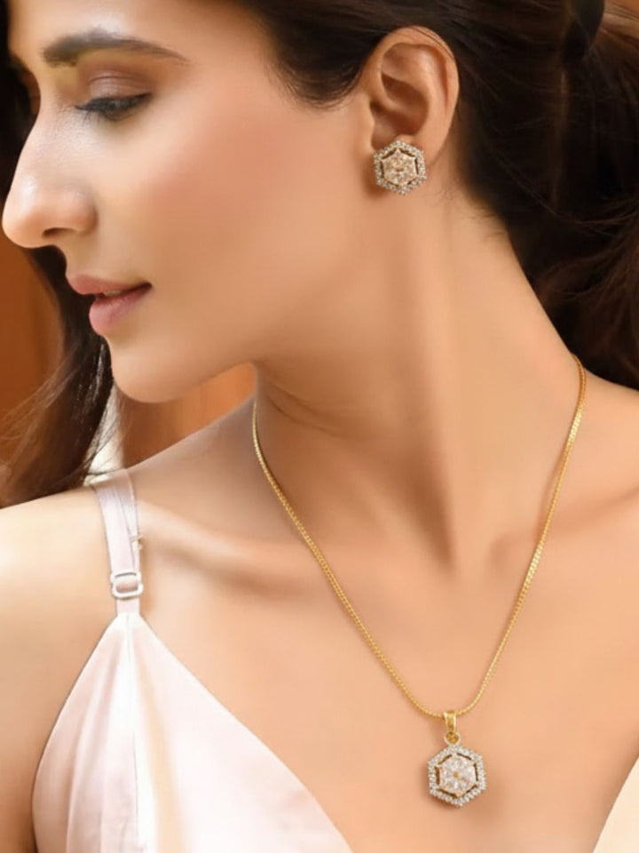 Shama Diamond Earing & Pendant Set