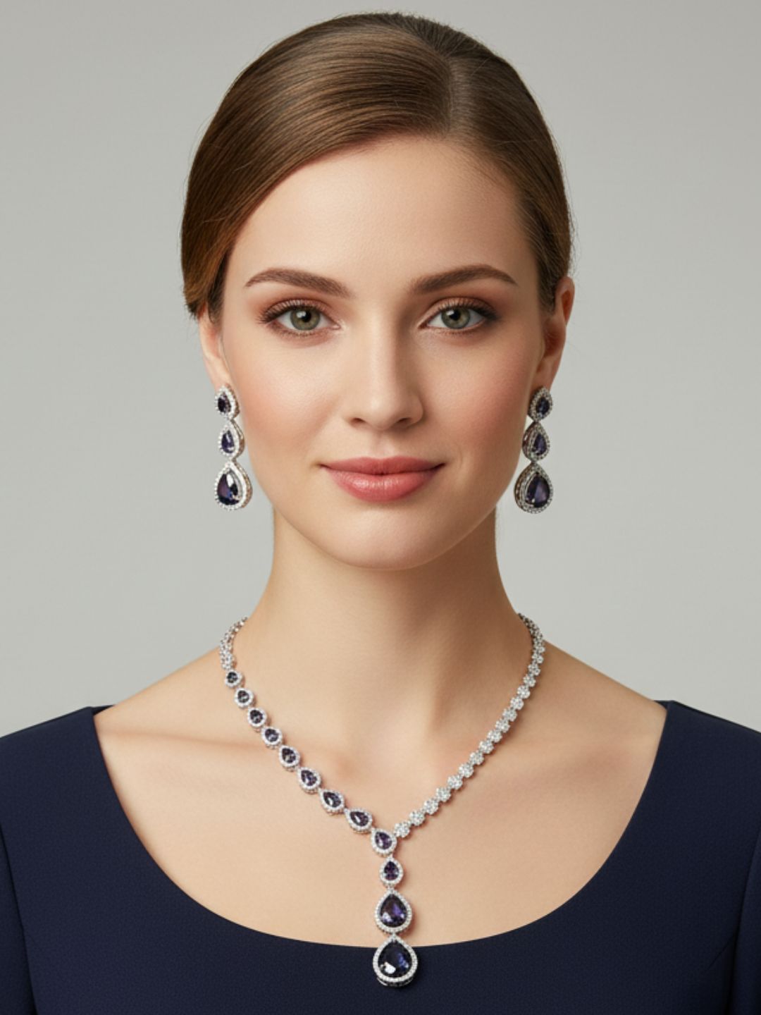 Antaara Diamond Necklace with Earings