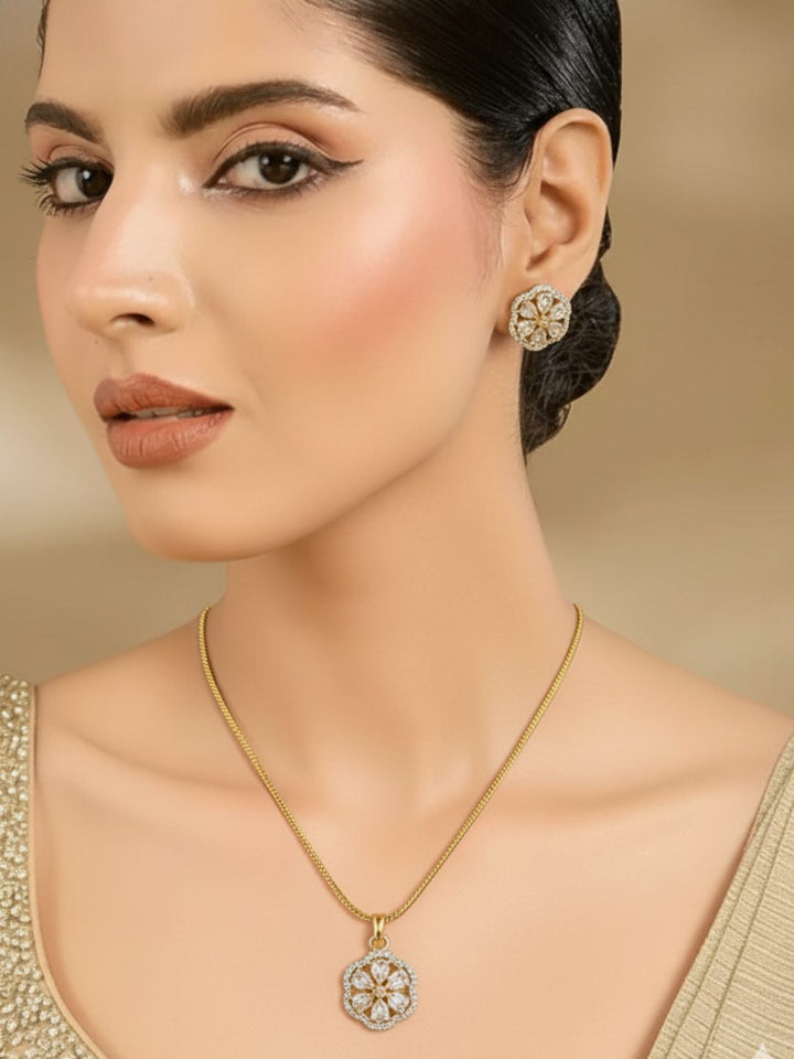 ANTAARA FLORAL STUD & PENDANT SET