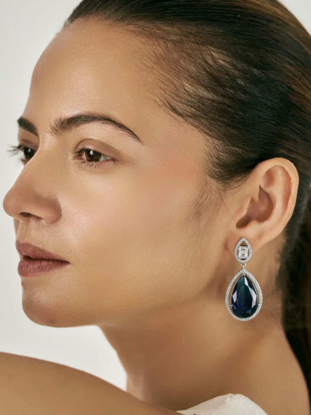 Savana Diamond Earings