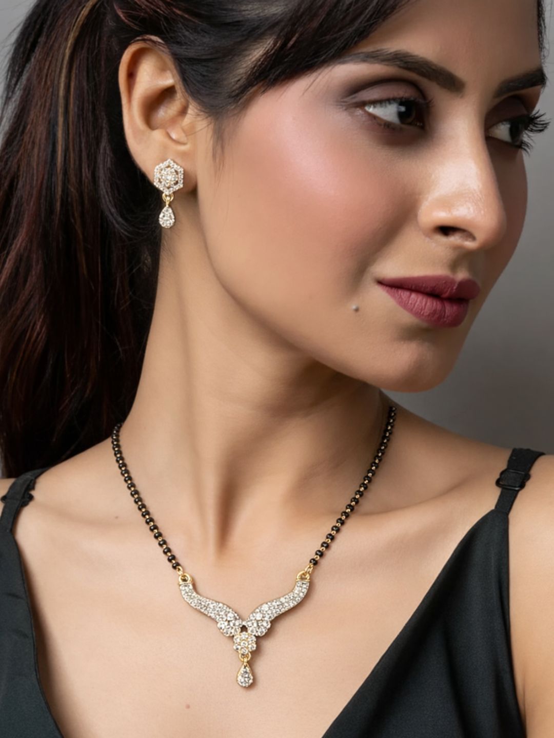 Rivaaz diamond Mangalsutra with earings set
