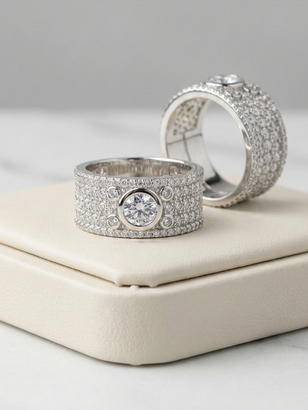 Rivaaz Royale Diamond Ring