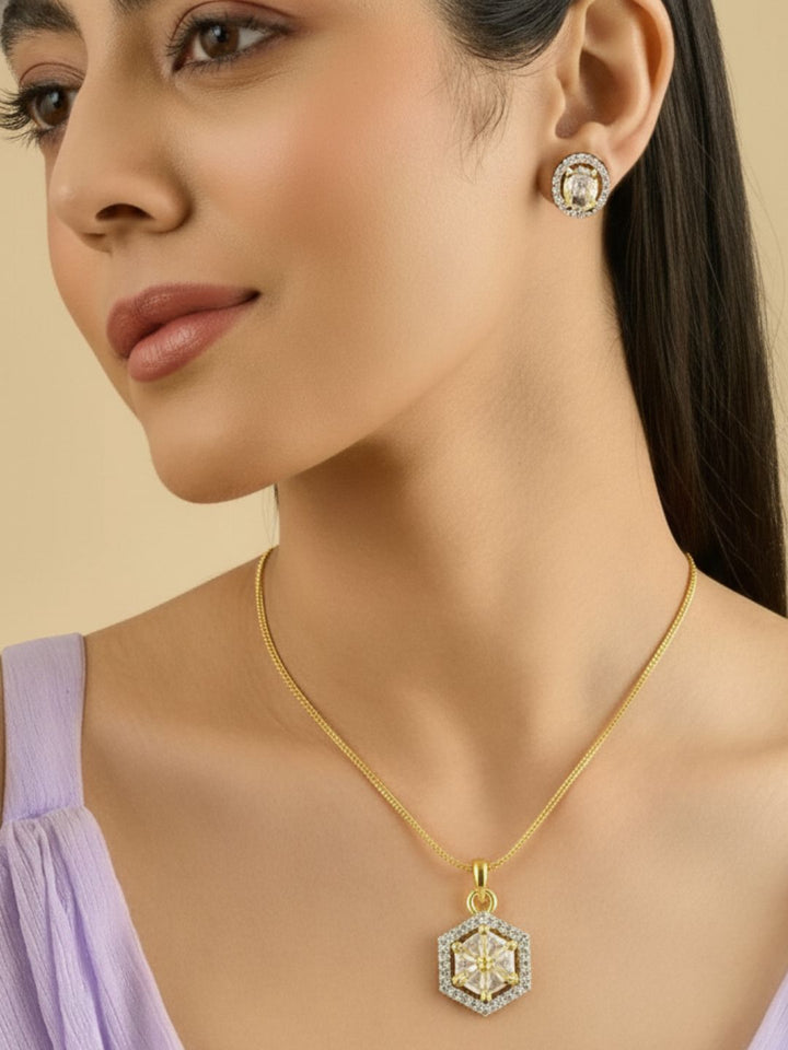 Antaara diamond earing & pendant stud