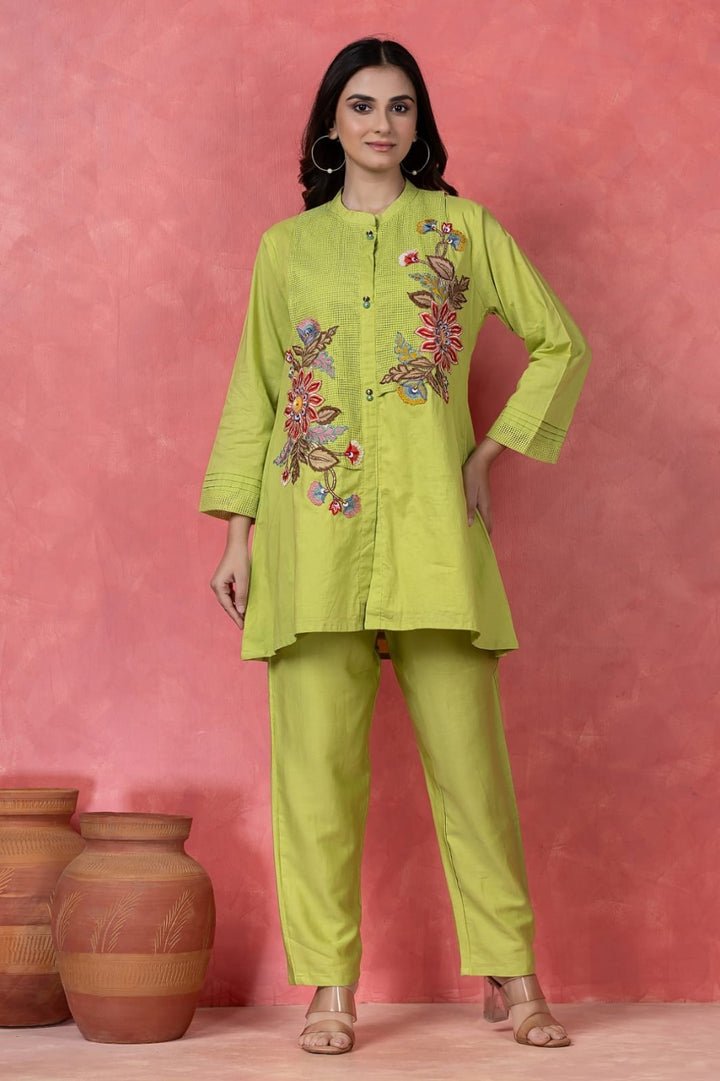 Gaur Limerick embroidery cotton co-ord set