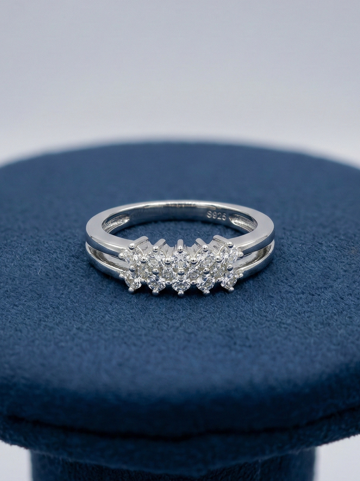 Rivaaz Royale Diamond Ring