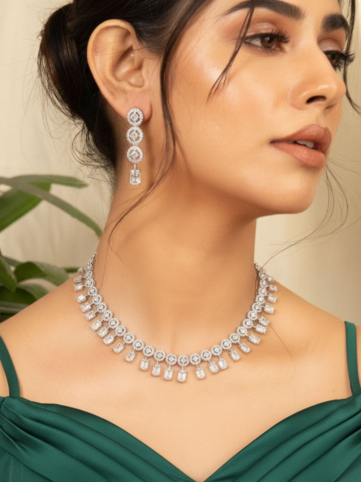 Antaara Diamond Necklace with Earings set