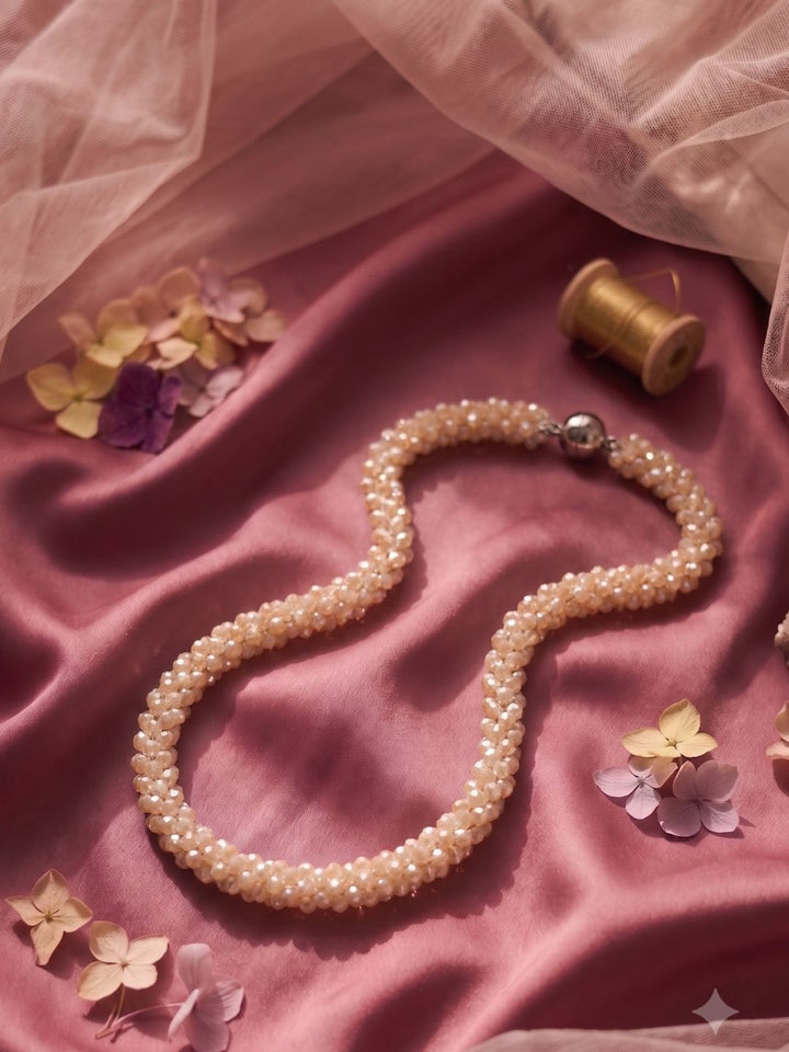 Noor Ivory Crystal Necklace