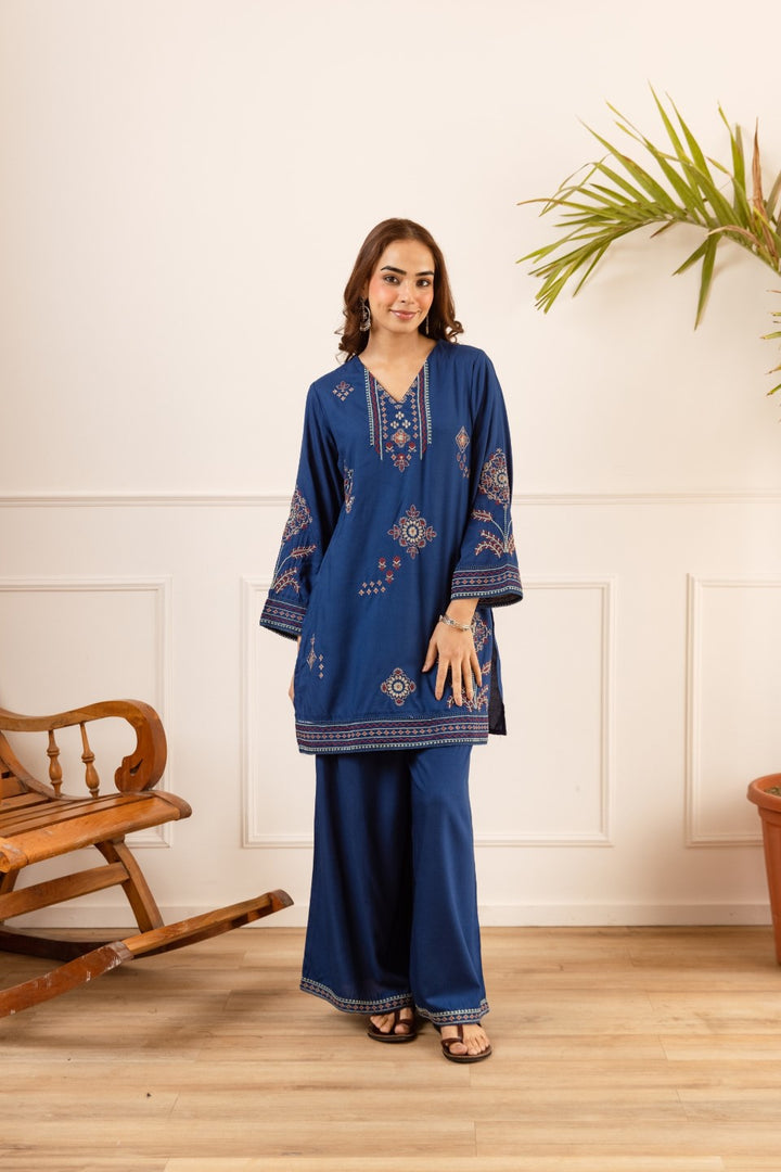 Karen Tufts embroidery cotton co-ord set