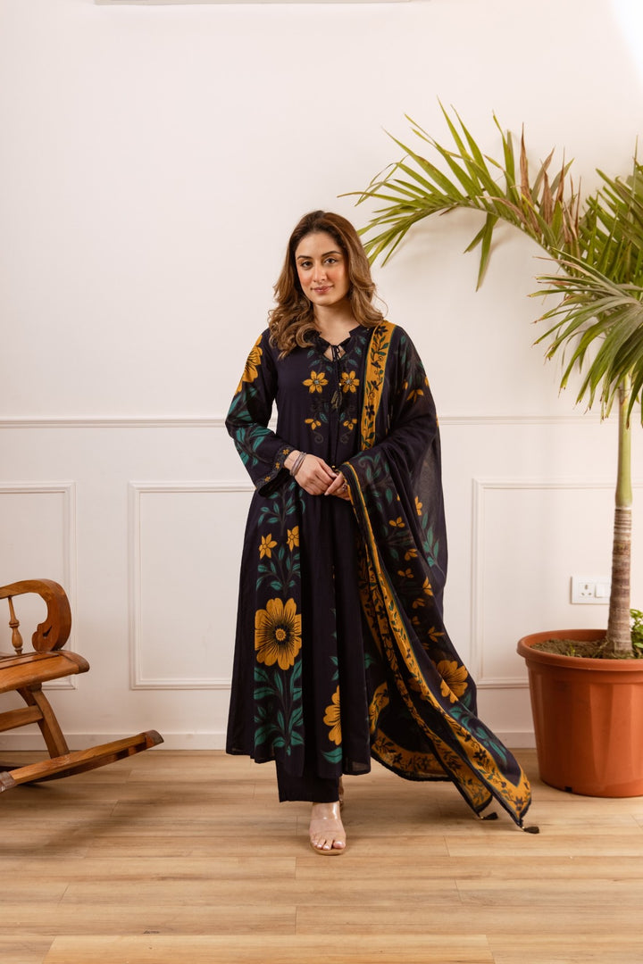 Karen kaloom cotton suit set