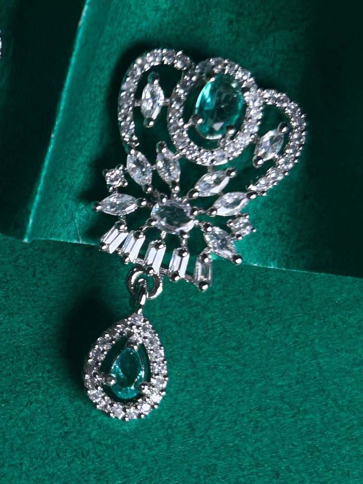 Savana Diamond Earing & Pendant Set