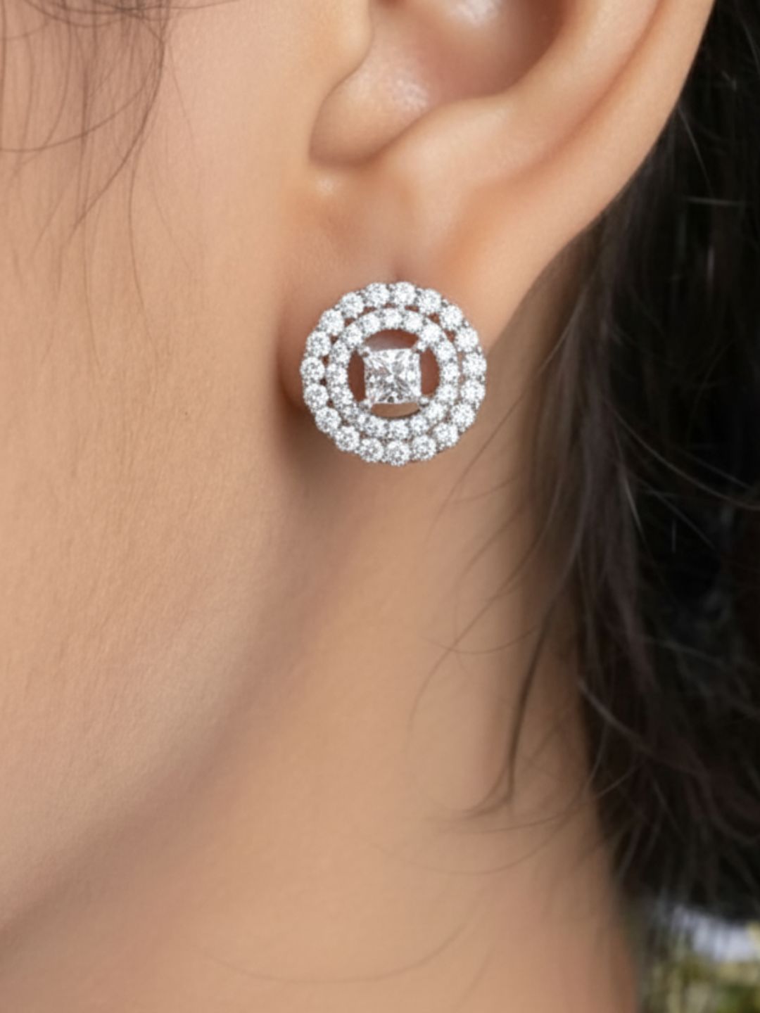 Savana Diamond Earing & Pendant Set