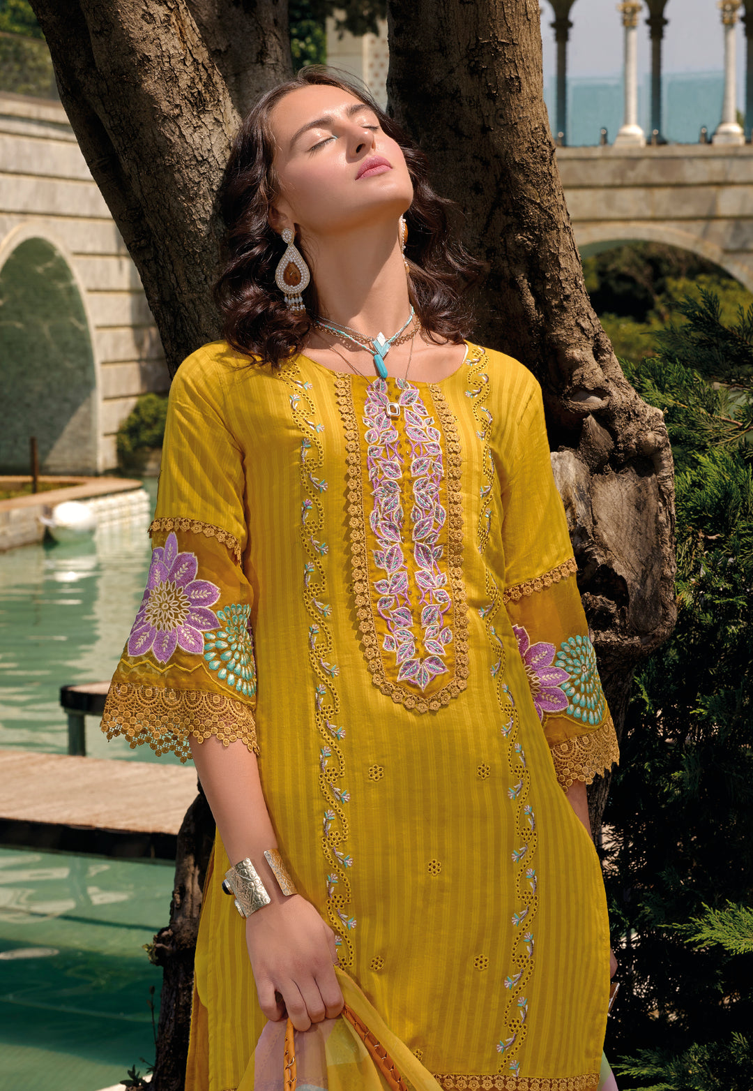 JASHAN AMBER FULL HEAVY EMBROIDERY PAKISTANI SUIT SET