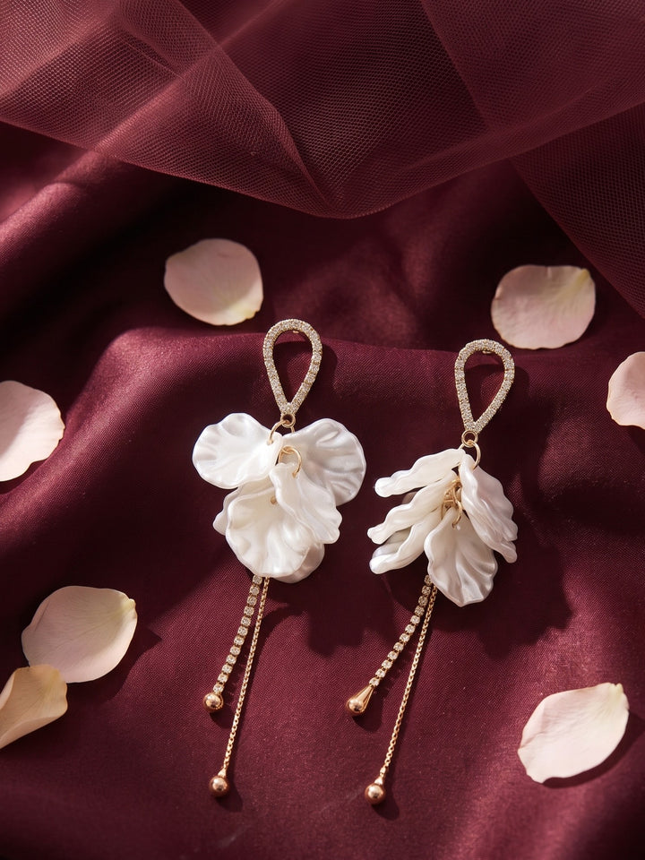 Monstera White Petal Earrings