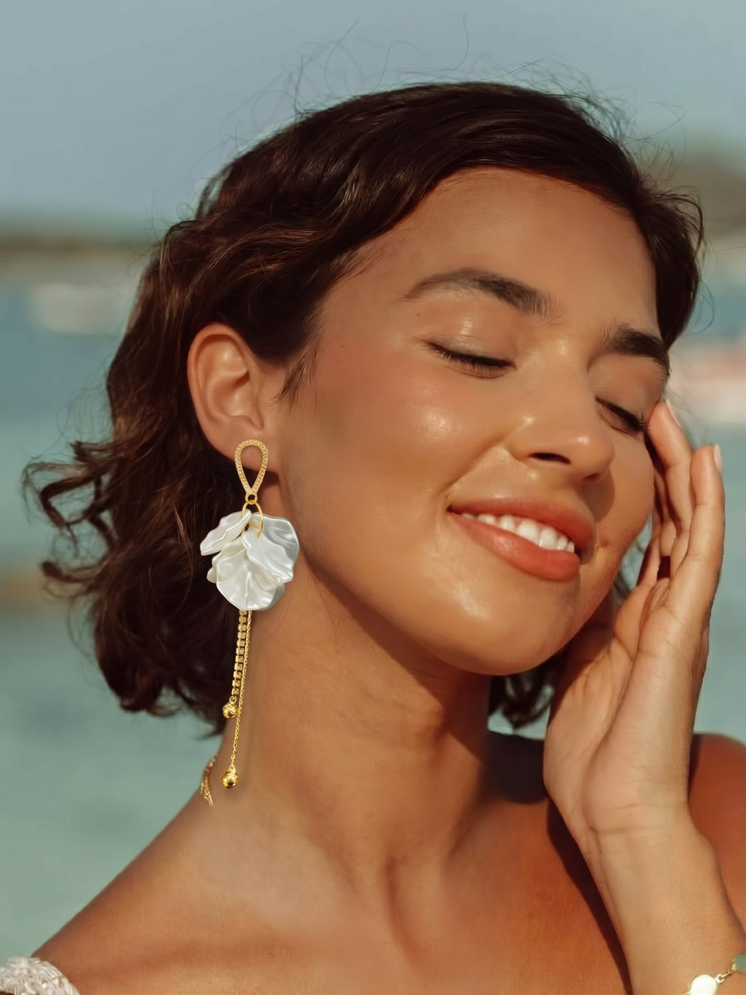 Monstera White Petal Earrings