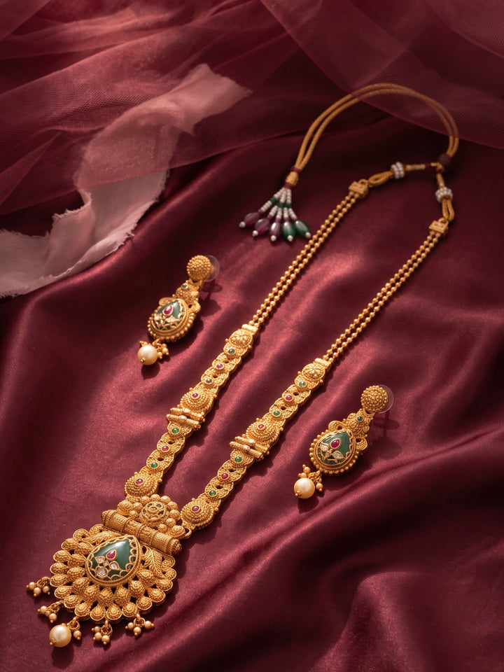 Mahalakshmi Kundan peacock Necklace Set