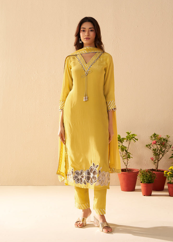 Albeli Lemon Applique work Premium suit set