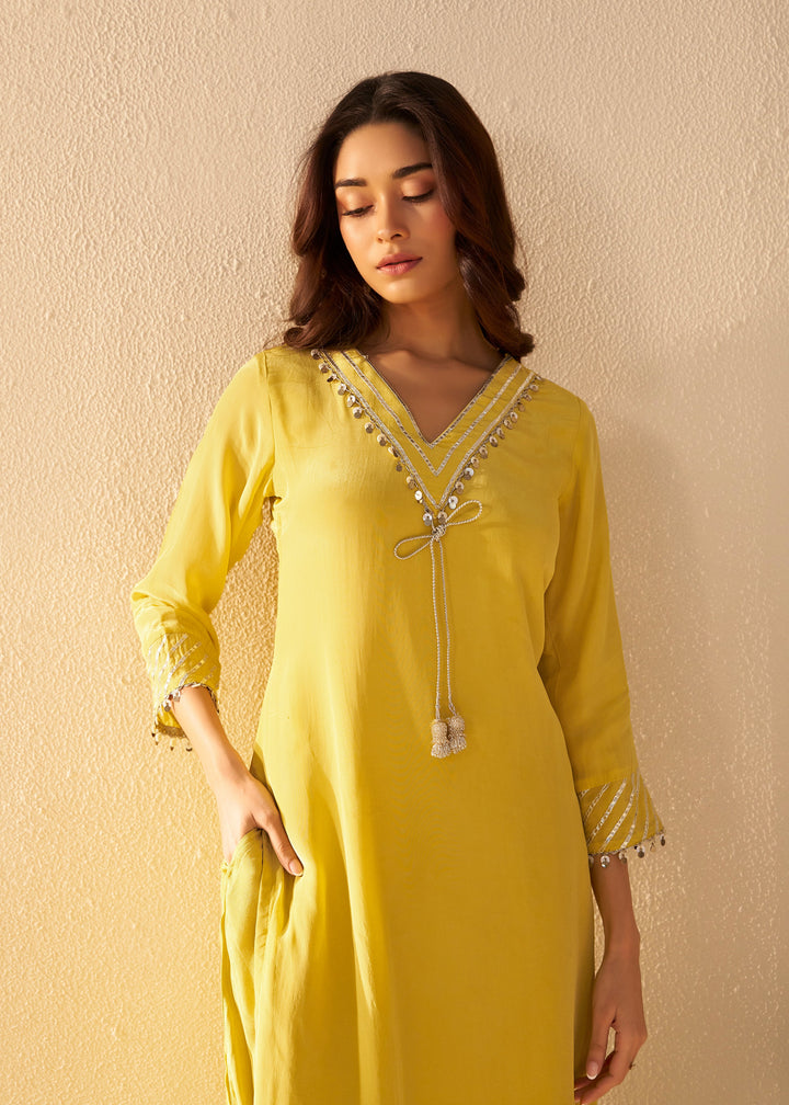 Albeli Lemon Applique work Premium suit set