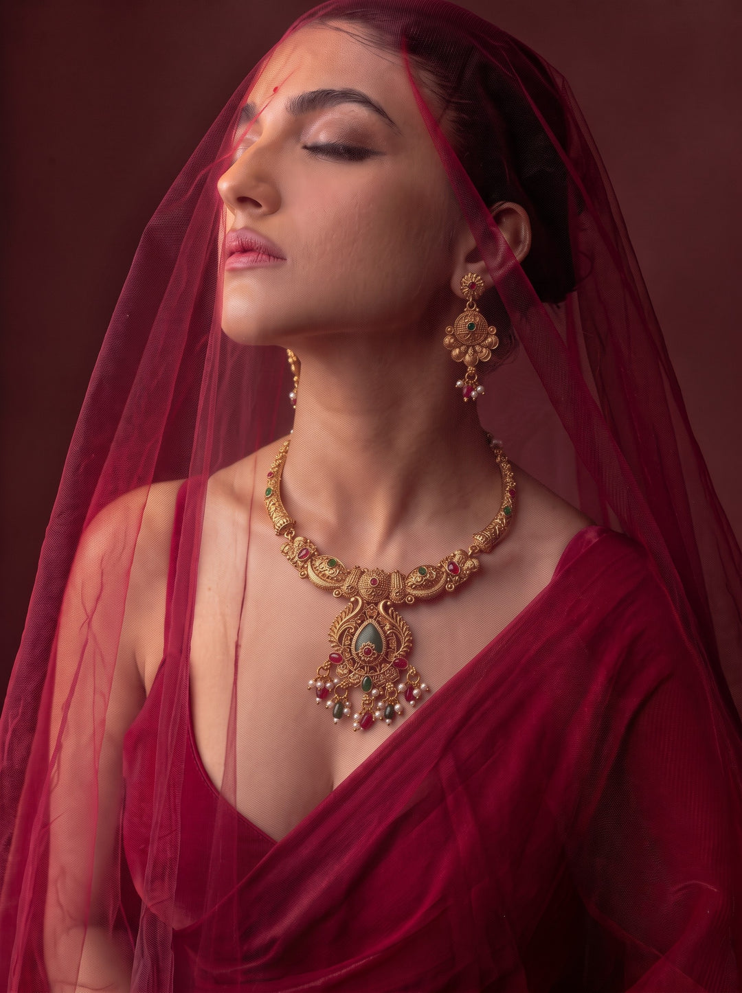 Pushpika Emerald Antique Necklace Set