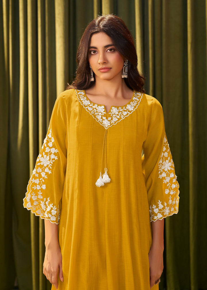 Albeli flax embroidery suit set