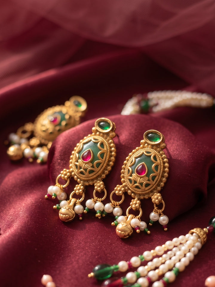 Pushpika Mayura Greenstone Necklace Set