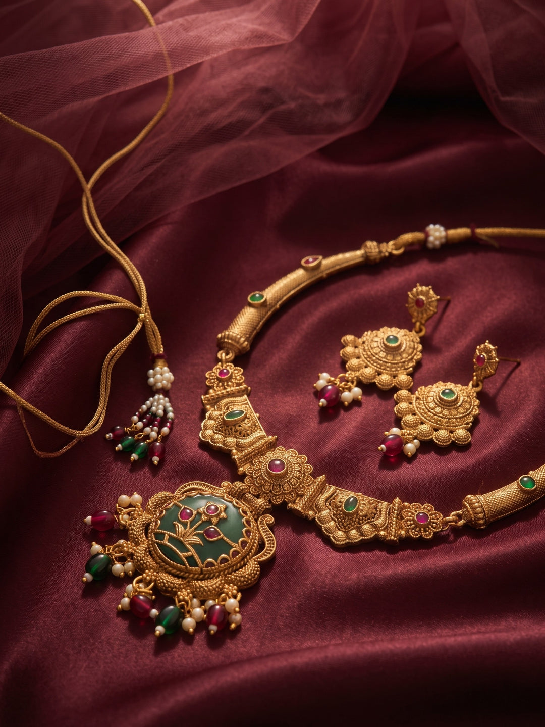 Pushpika Antique Necklace Set