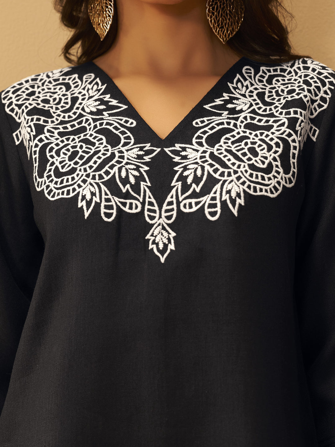 itrh sable embroidery cotton co-ord set