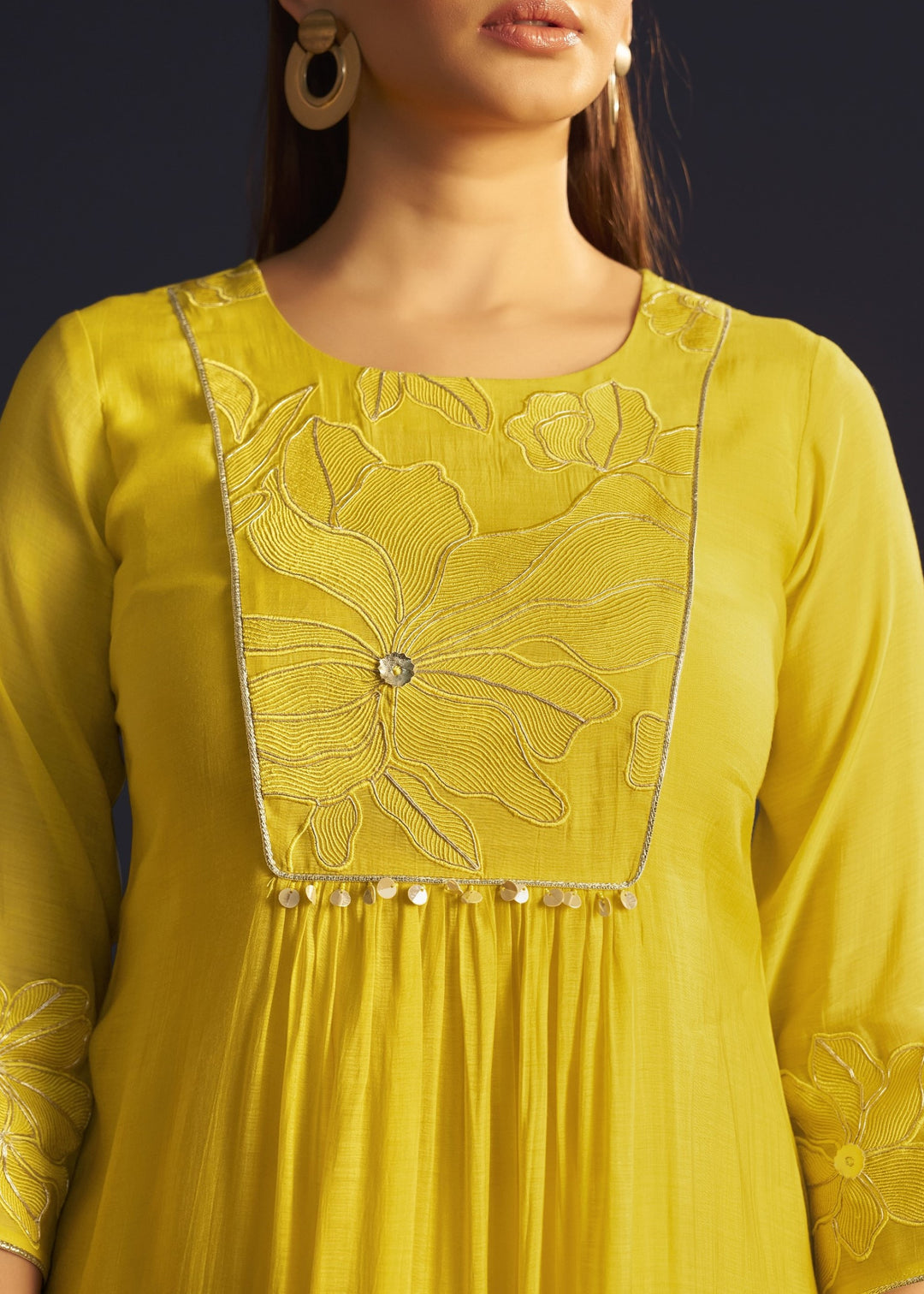 Miami Gold embroidery suit set